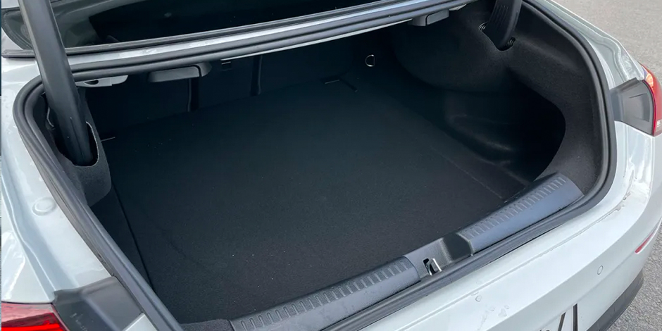 MERCEDES CLA 200